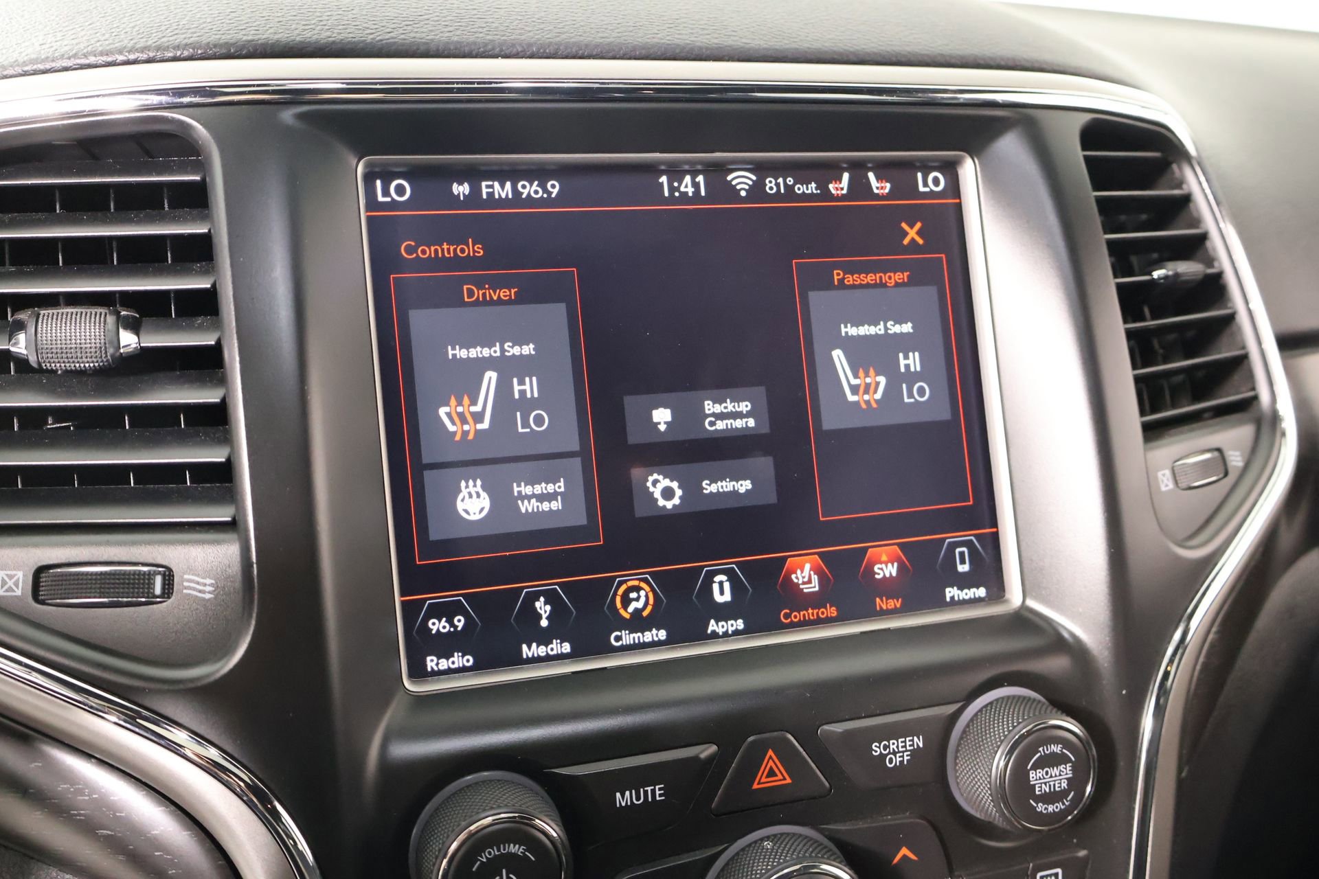 Used 2018 Jeep Grand Cherokee Altitude image 8