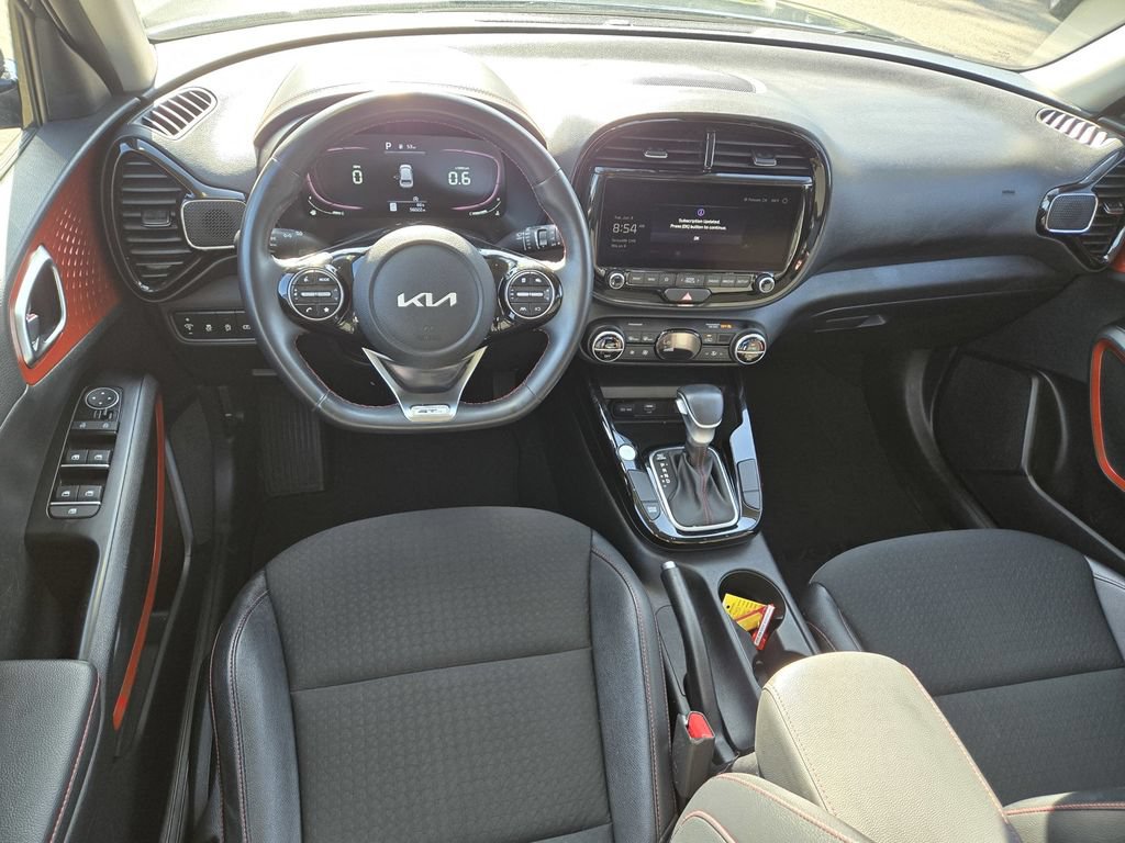 Used 2023 Kia Soul GT-Line FWD image 11
