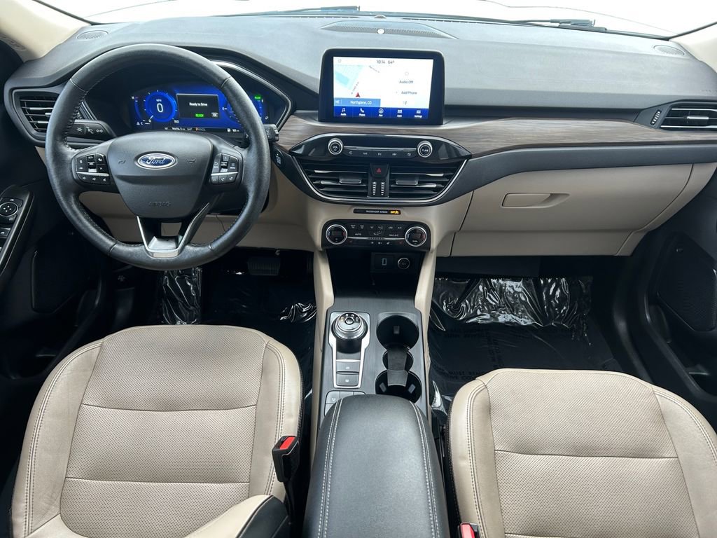 Used 2020 Ford Escape Titanium image 12