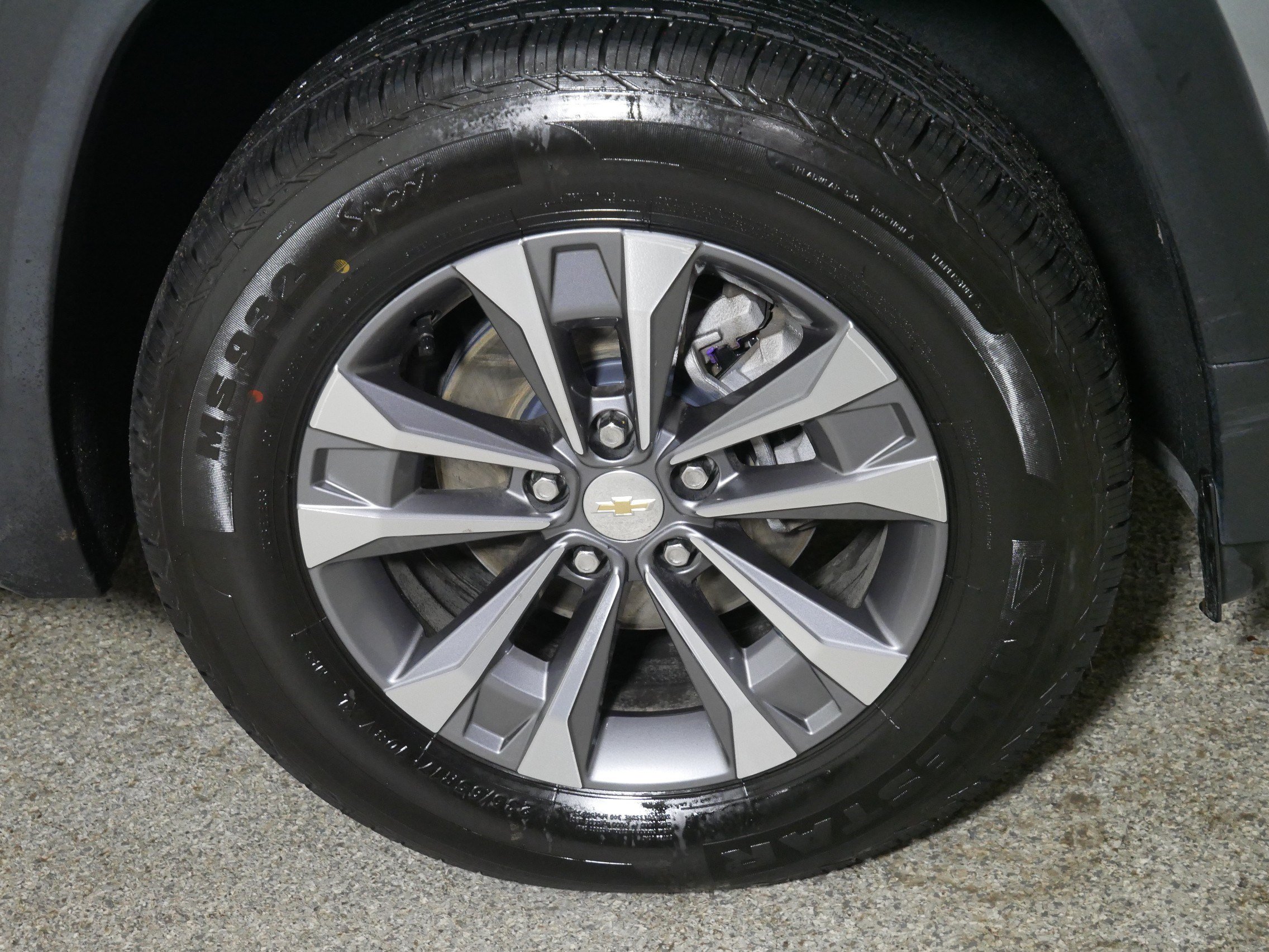 Used 2025 Chevrolet Equinox LT w/ Convenience Package II FWD image 15