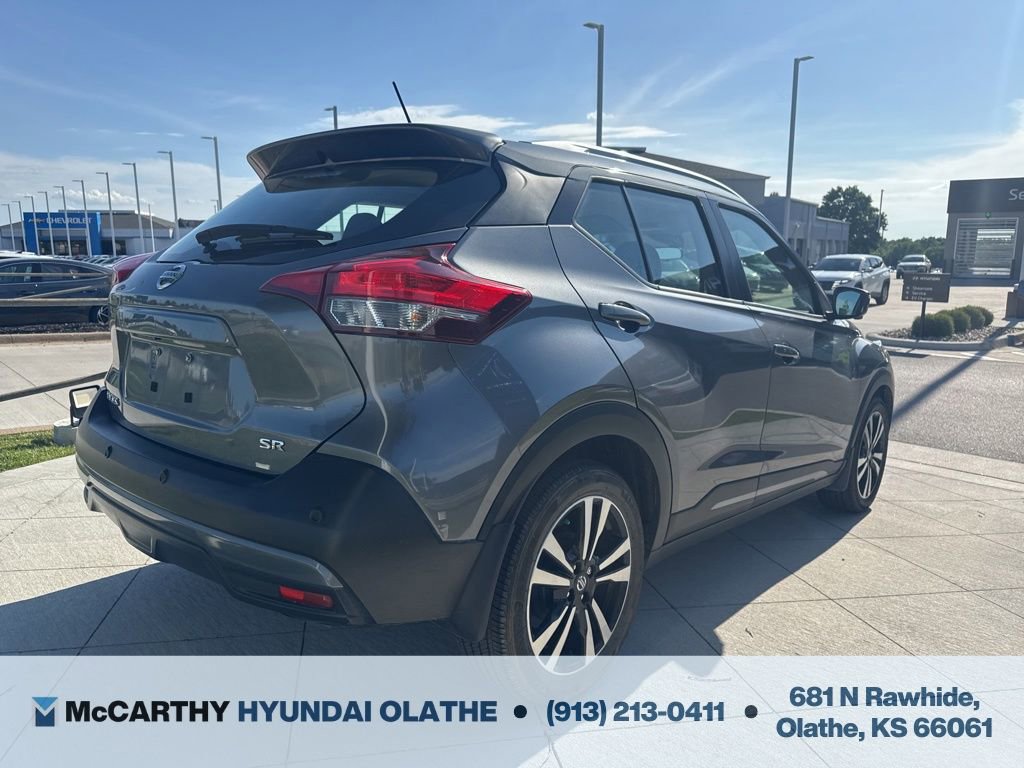 Used 2020 Nissan Kicks SR w/ SR Premium Package FWD image 13