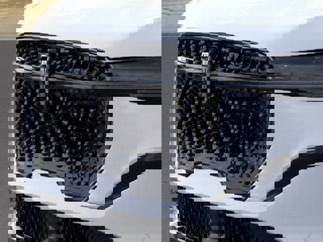 New 2026 Lincoln Nautilus Premier w/ Equipment Group 102A AWD/4WD image 39