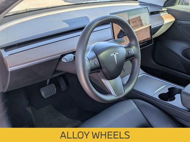 Used 2023 Tesla Model 3 Standard Range image 14
