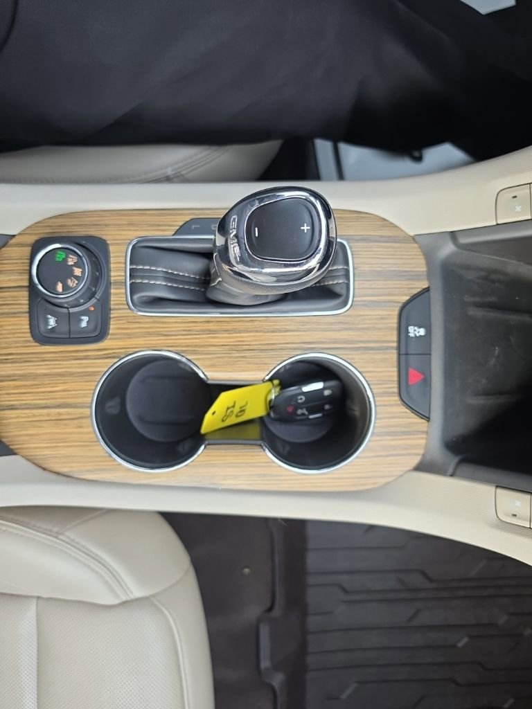 Used 2017 GMC Acadia Denali w/ Technology Package image 20