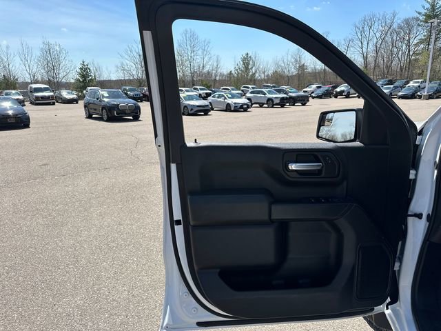 Used 2025 Chevrolet Silverado 1500 Custom Trail Boss AWD/4WD image 25
