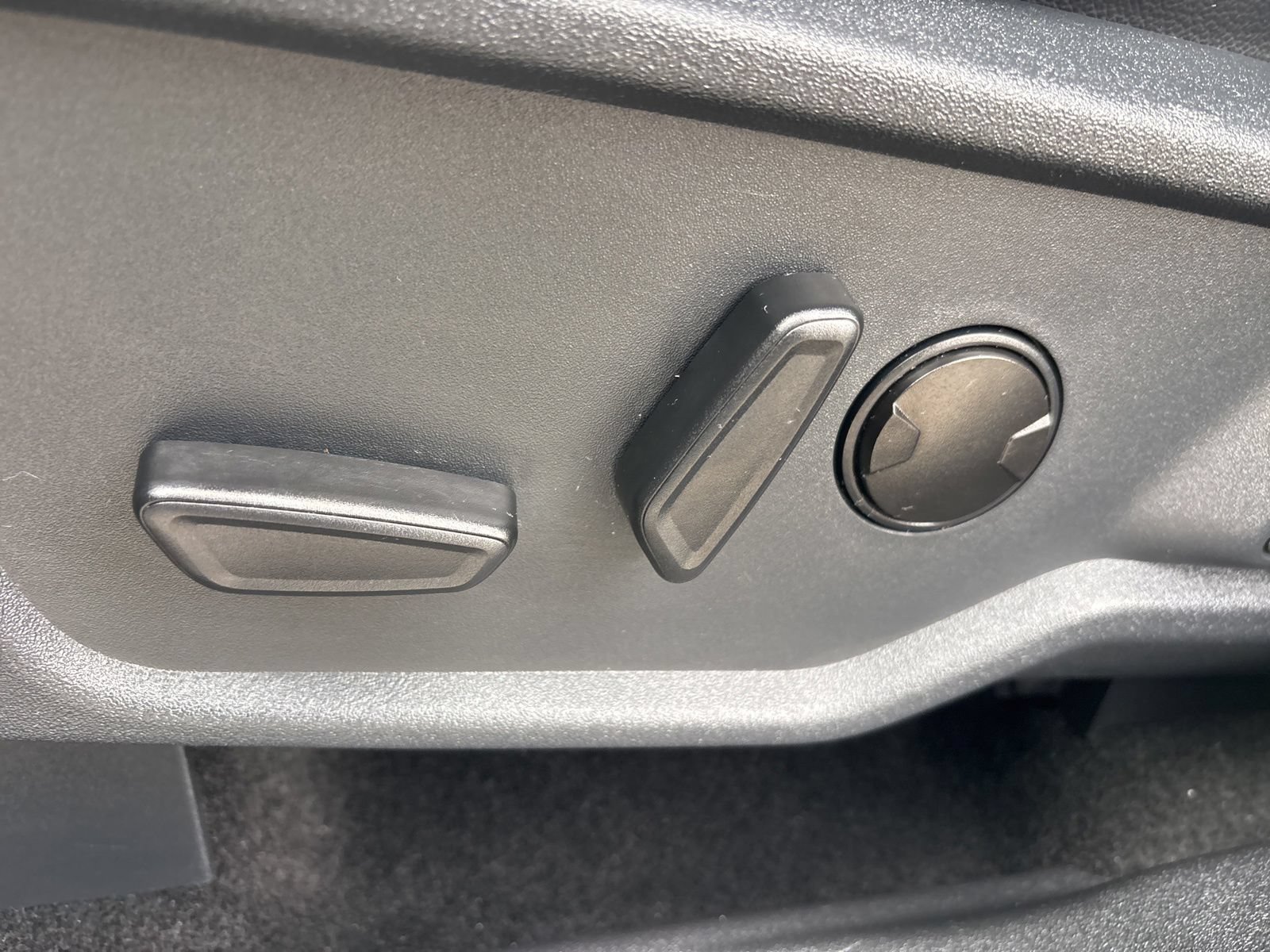 Used 2025 Ford Bronco Outer Banks AWD/4WD image 16