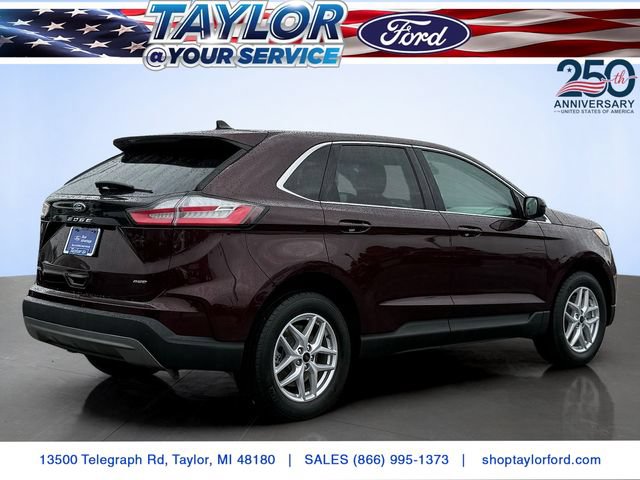 Certified 2024 Ford Edge SEL w/ Convenience Package AWD/4WD image 3