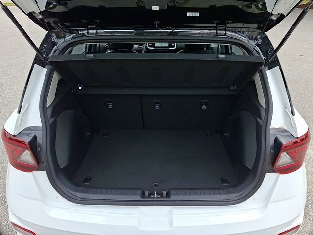 Used 2024 Hyundai Venue Limited FWD image 31