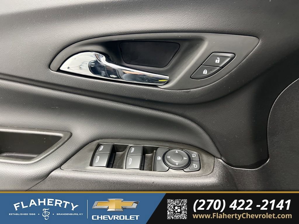 Used 2024 Chevrolet Equinox LT AWD/4WD image 22