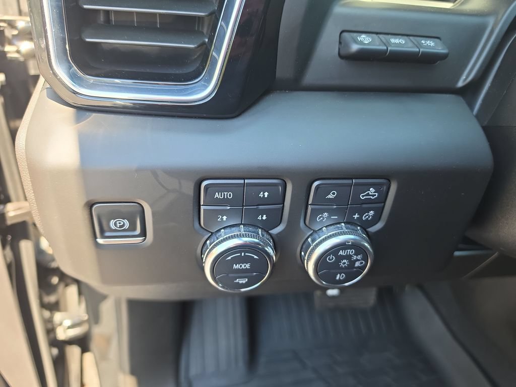 Certified 2023 GMC Sierra 1500 Denali Ultimate AWD/4WD image 21