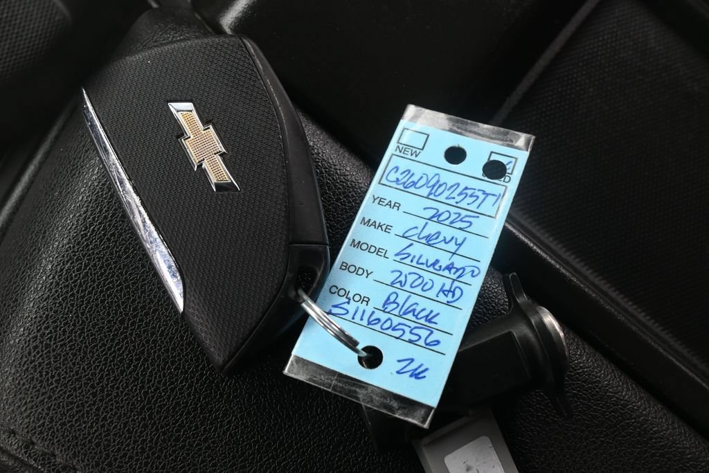 Used 2025 Chevrolet Silverado 2500 LT w/ Z71 Chrome Sport Edition AWD/4WD image 35