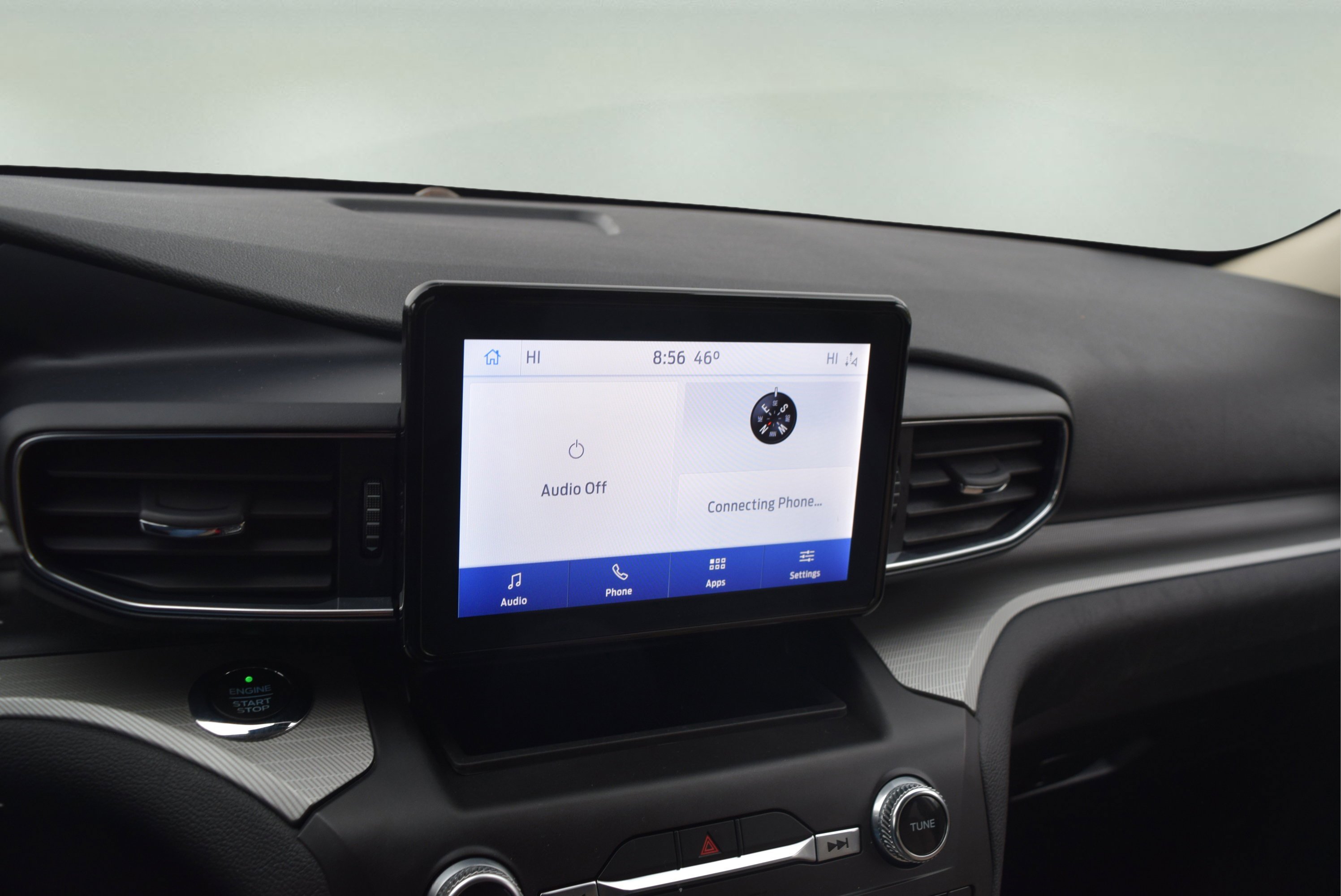 Used 2020 Ford Explorer XLT w/ Equipment Group 202A image 13