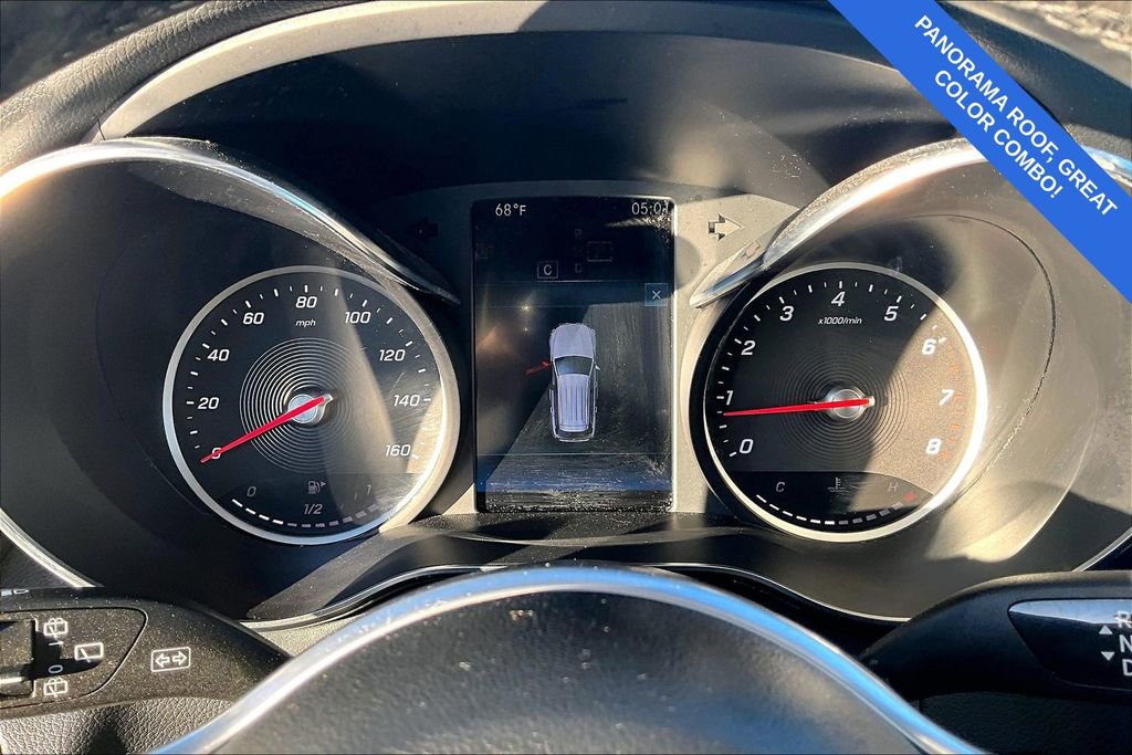 Used 2020 Mercedes-Benz GLC 300 4MATIC image 28