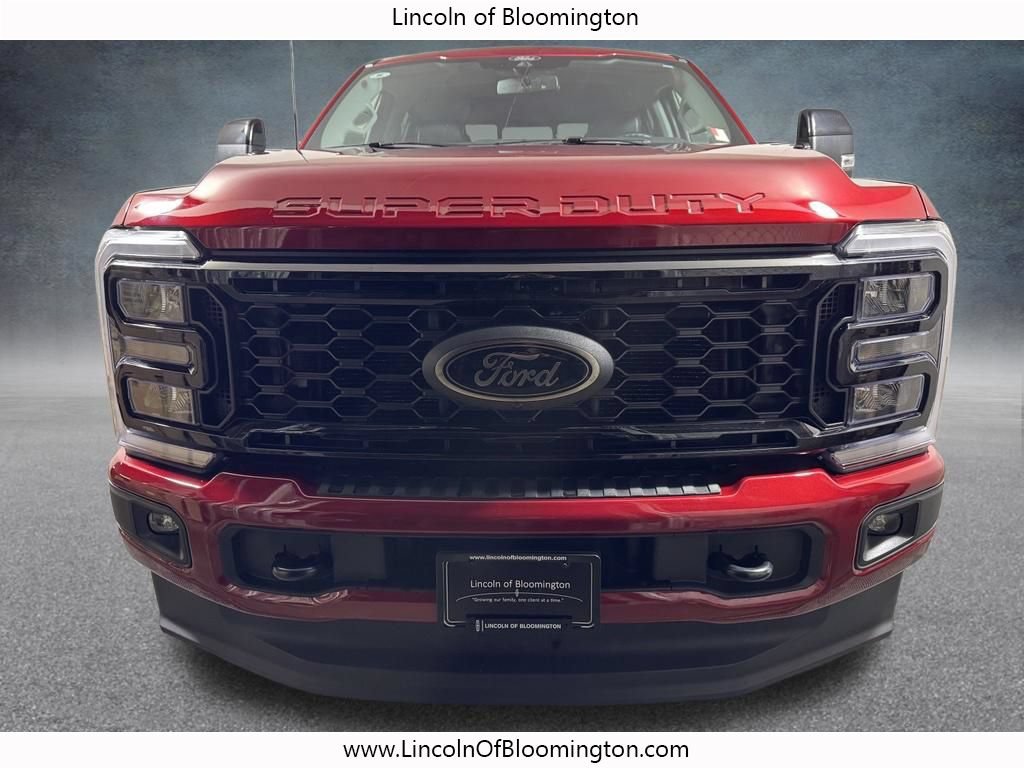 Used 2025 Ford F350 Lariat w/ Black Appearance Package AWD/4WD image 9
