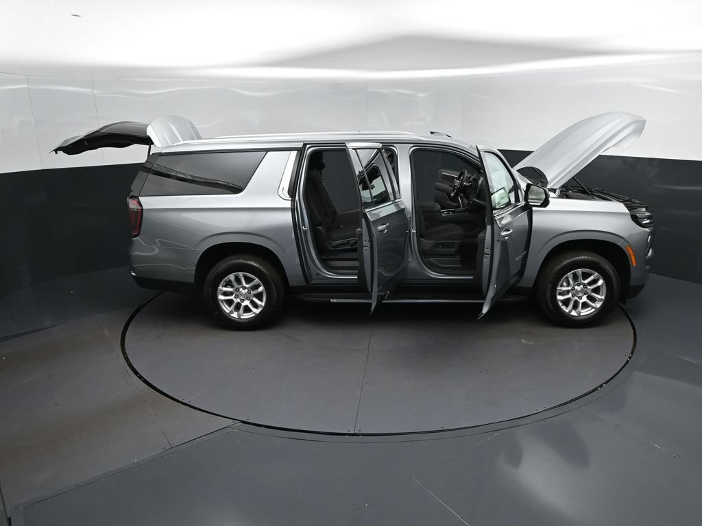 New 2026 Chevrolet Suburban LS RWD image 51