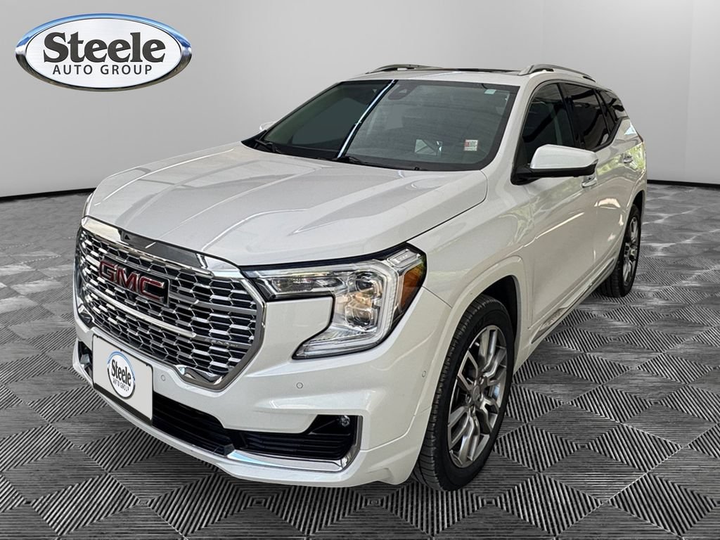 Certified 2023 GMC Terrain Denali w/ Denali Premium Package AWD/4WD image 1