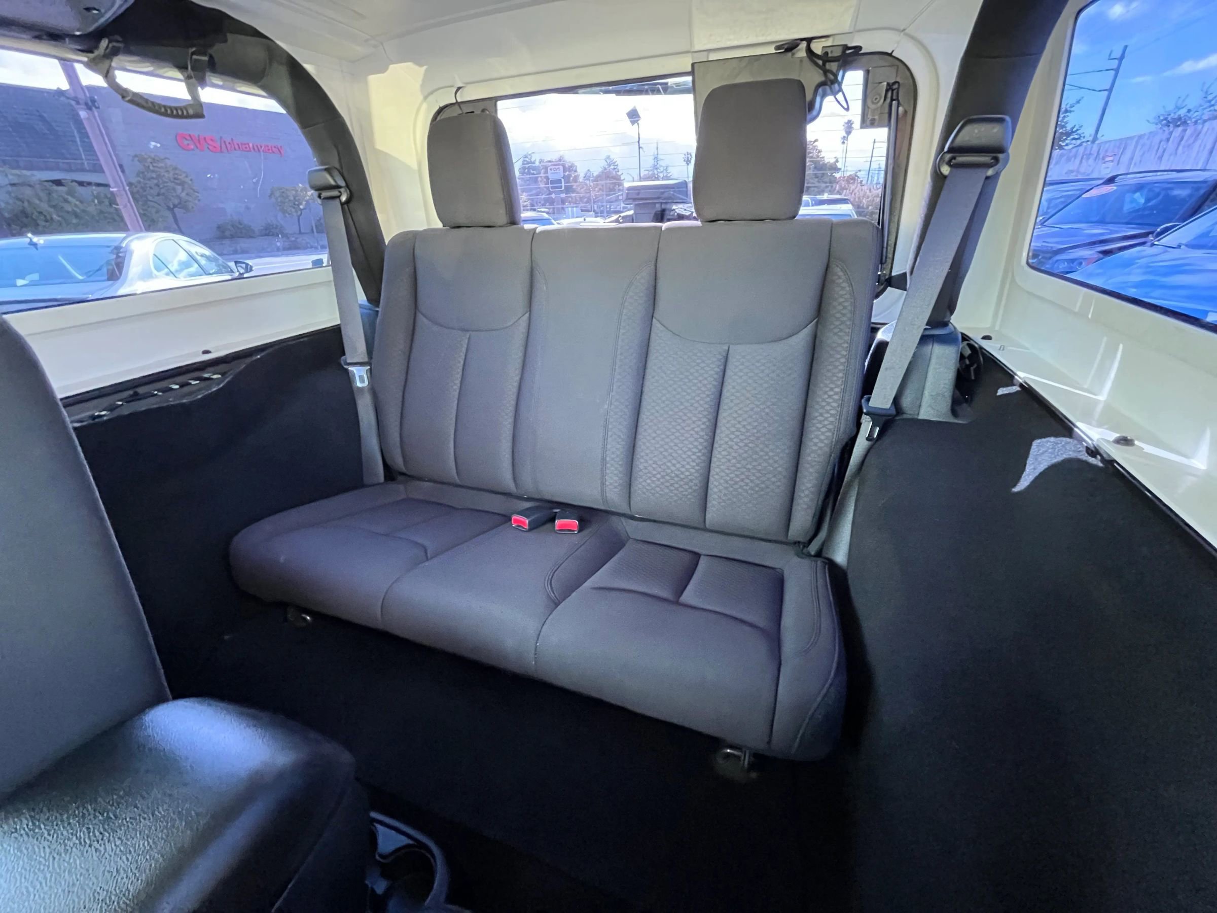 Used 2018 Jeep Wrangler Sport AWD/4WD image 11