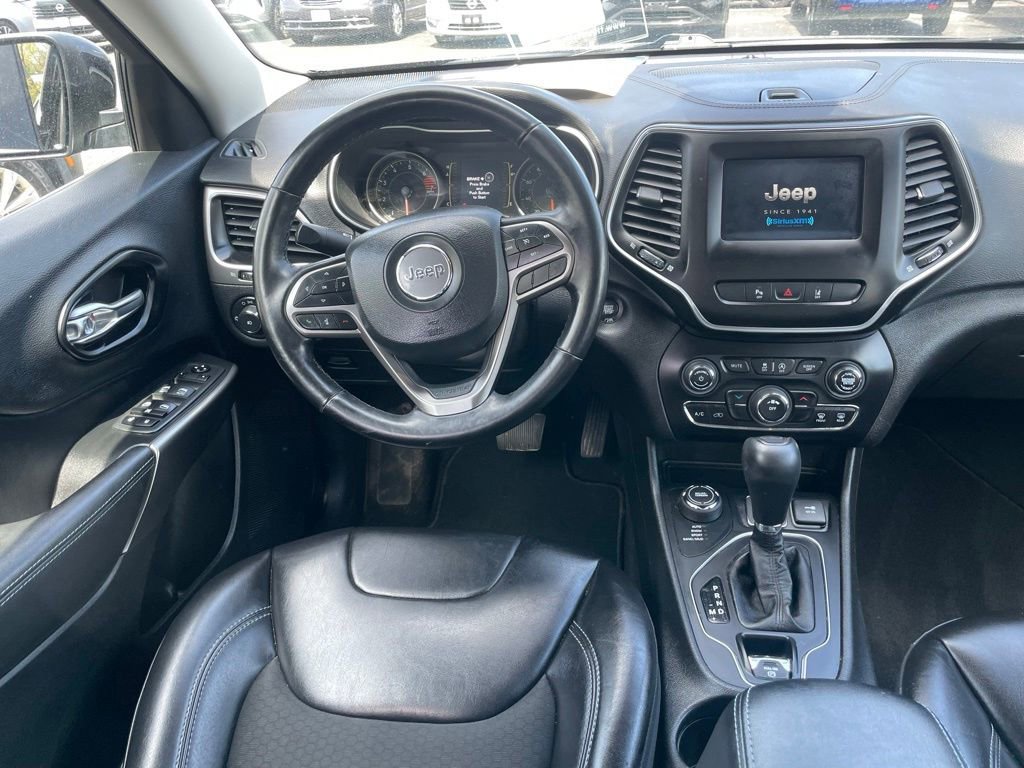 Used 2021 Jeep Cherokee Latitude Plus image 8