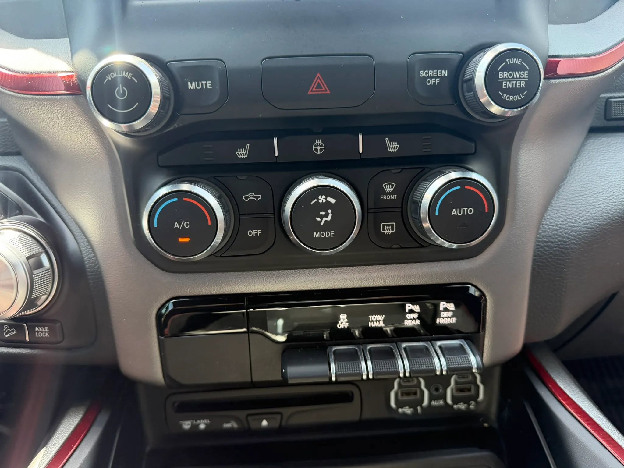 Used 2019 RAM 1500 Rebel w/ Rebel Level 2 Equipment Group AWD/4WD image 26