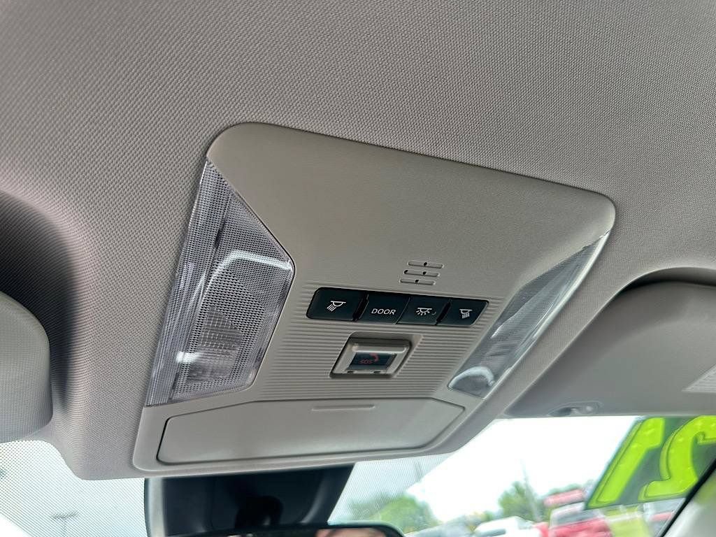 Certified 2021 Toyota RAV4 LE w/ Carpet Mat Package (TMS) AWD/4WD image 28