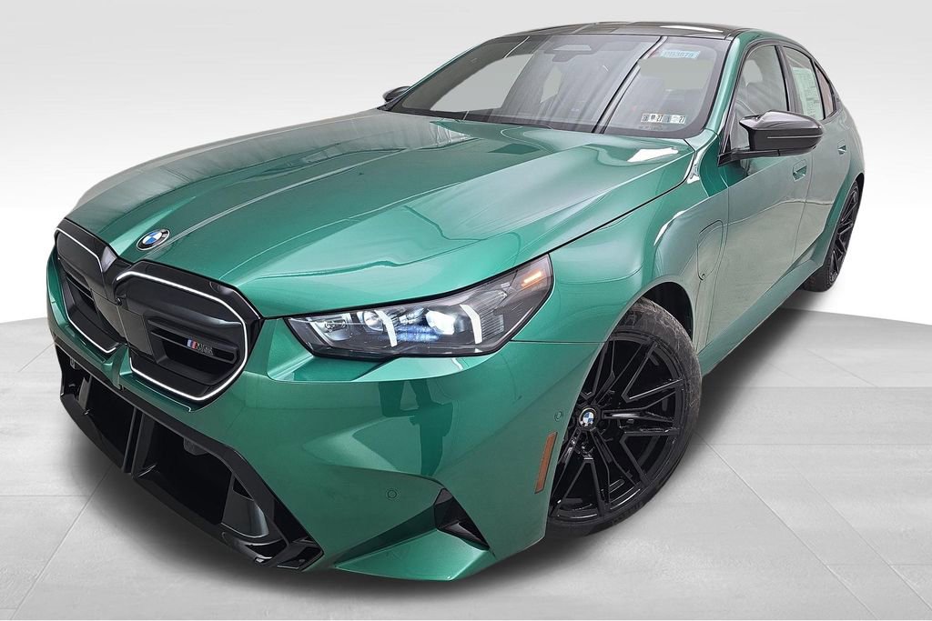 New 2026 BMW M5 w/ Carbon Package image 1