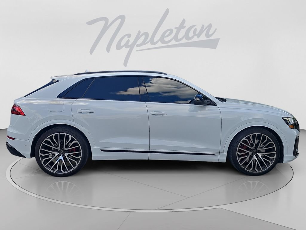 Used 2025 Audi SQ8 Prestige AWD/4WD image 7