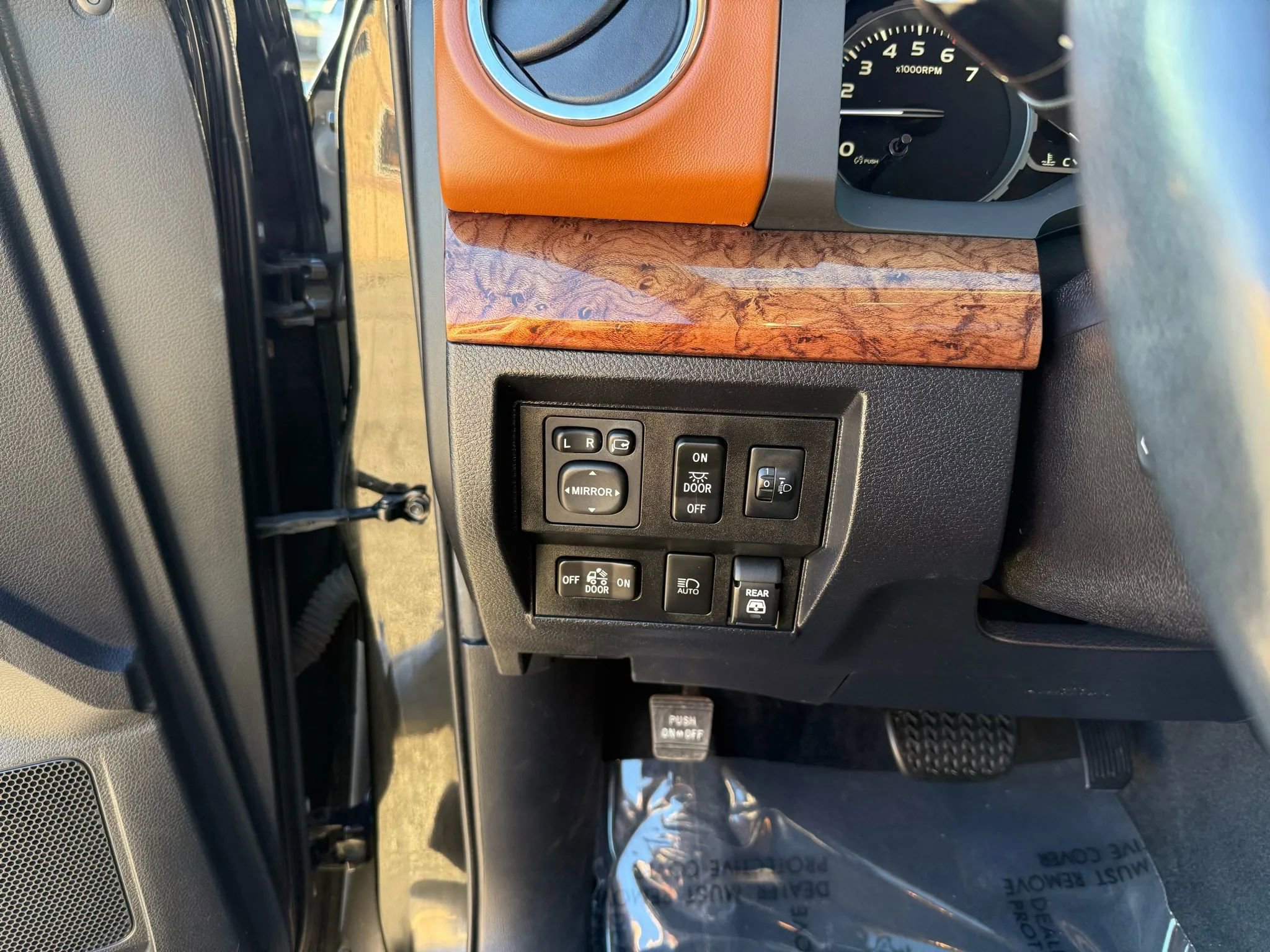 Used 2020 Toyota Tundra 1794 Edition image 22