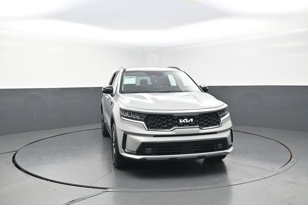 Used 2023 Kia Sorento EX FWD image 4