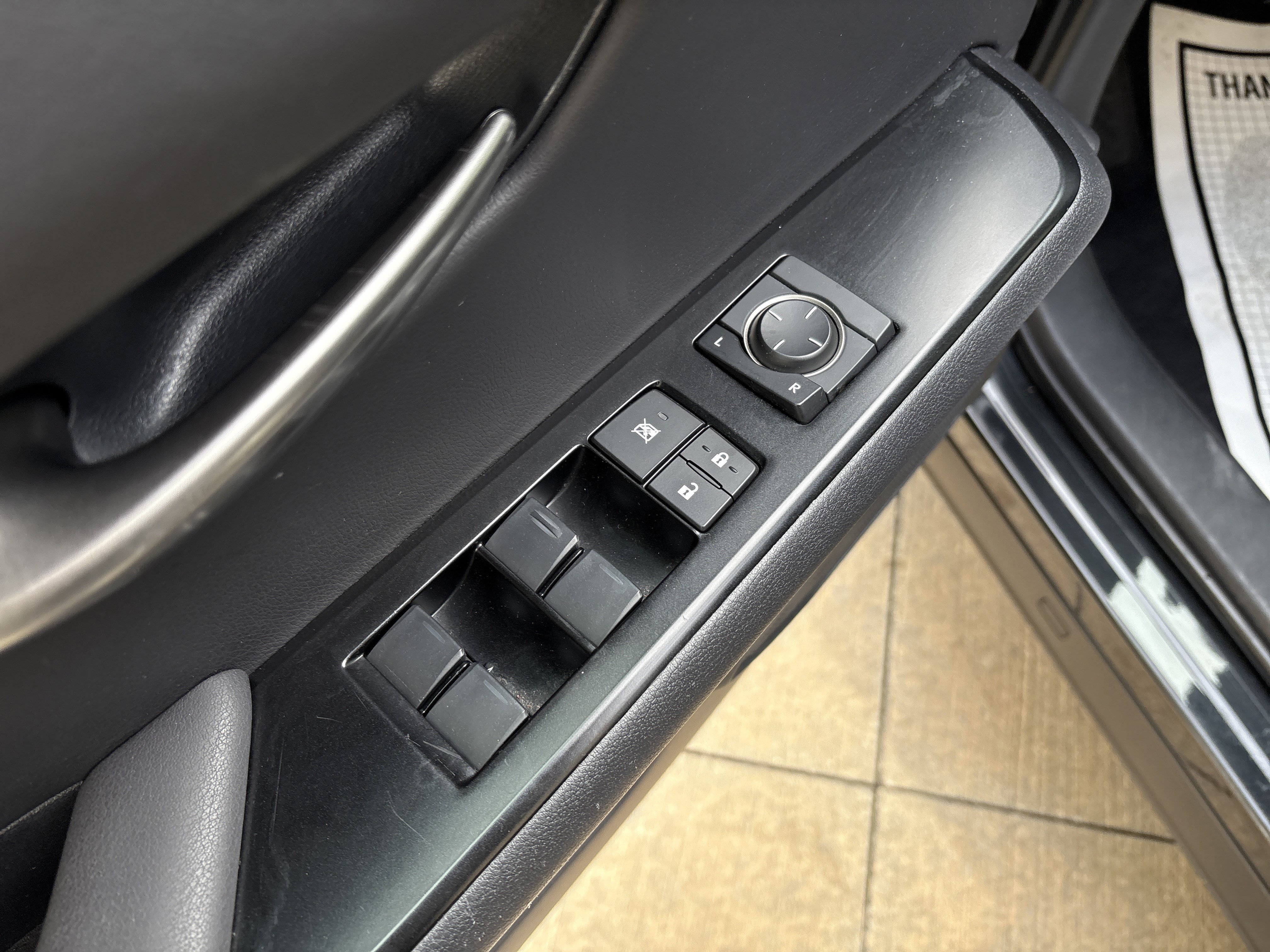 Used 2021 Lexus UX 250h w/ Premium Package image 15