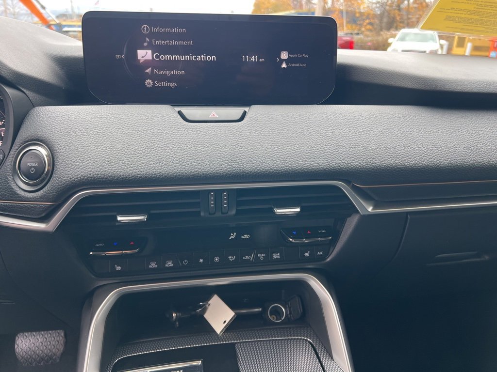 Used 2024 MAZDA CX-90 Plug-In Hybrid w/ Premium Pkg image 18