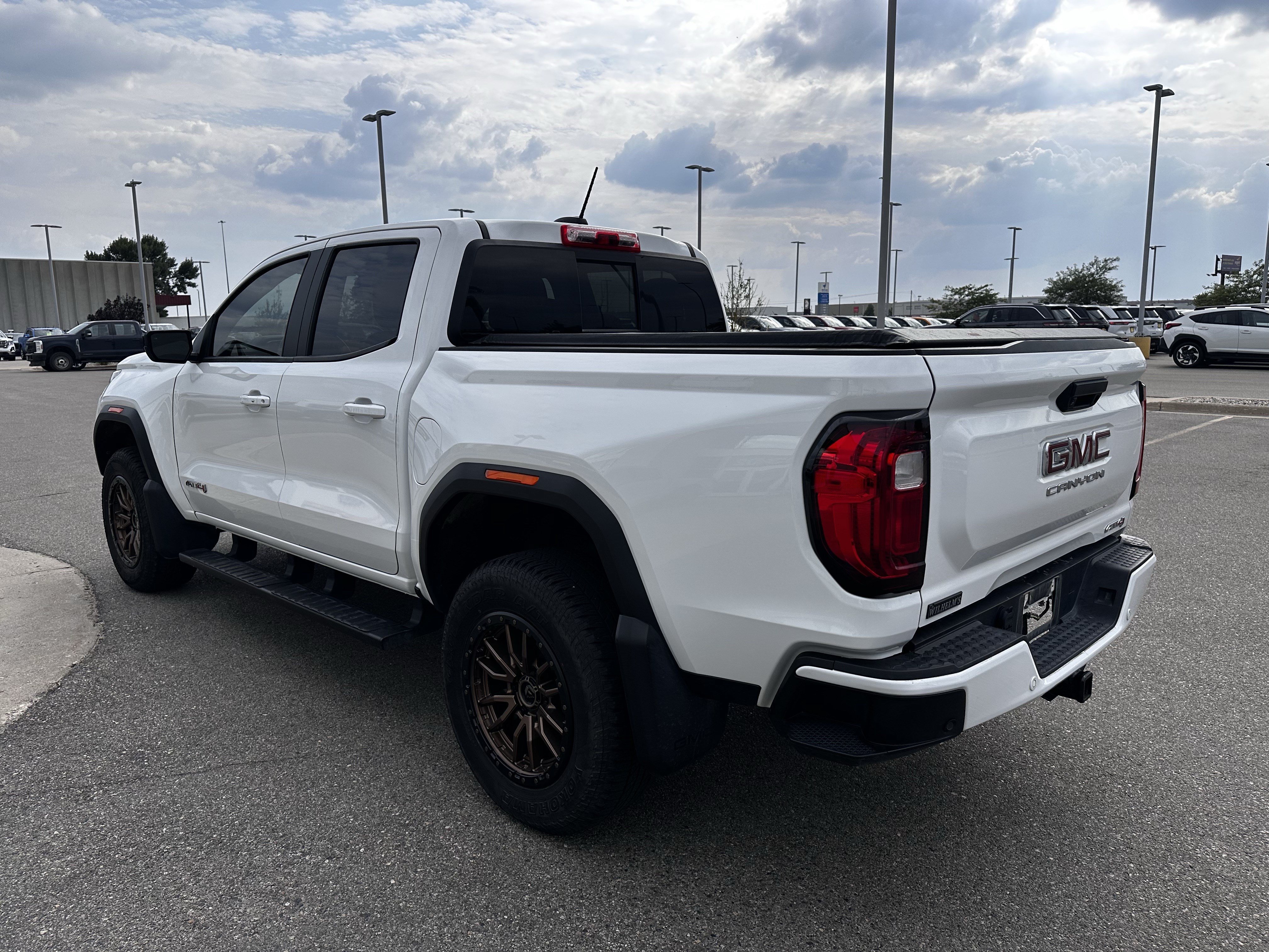 Used 2024 GMC Canyon AT4 w/ Canyon Safety Plus Package AWD/4WD image 4