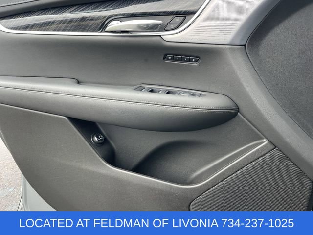 Used 2024 Cadillac XT6 Premium Luxury w/ LPO, Floor Liner Package AWD/4WD image 23