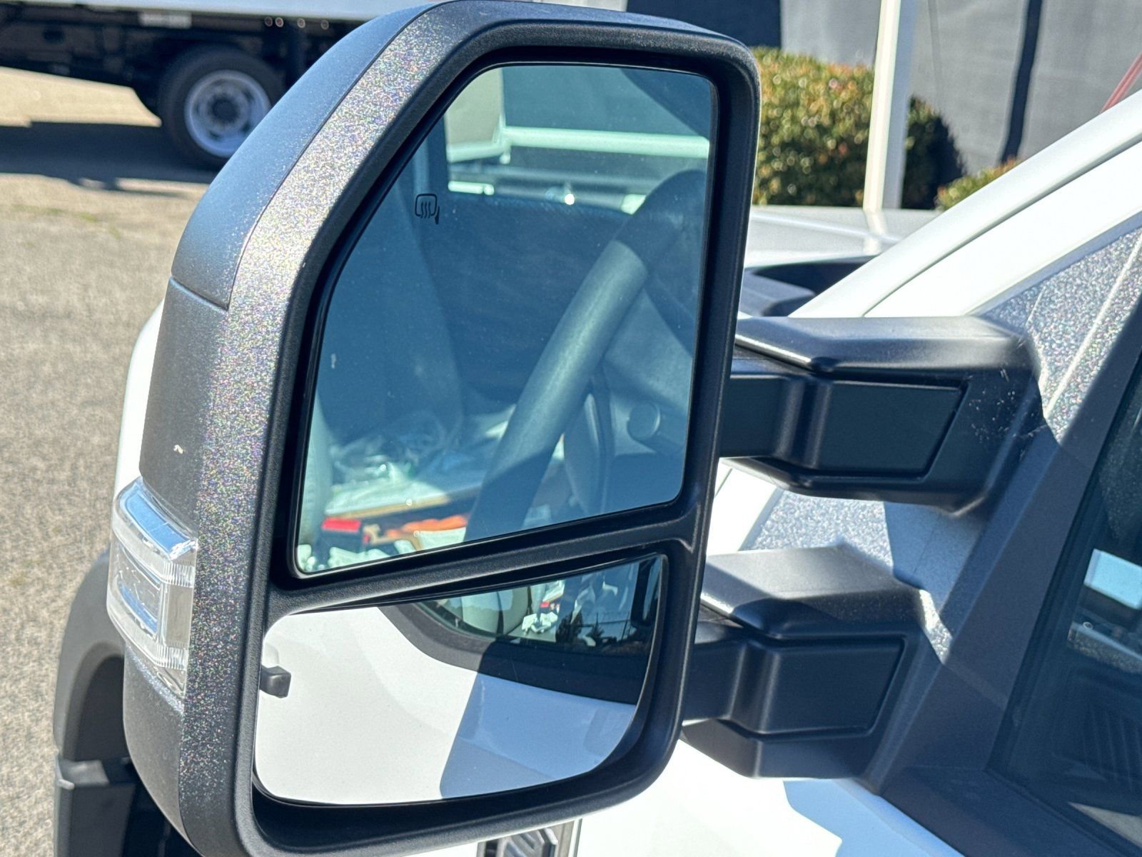 New 2026 Ford F550 4x4 Regular Cab Super Duty image 26