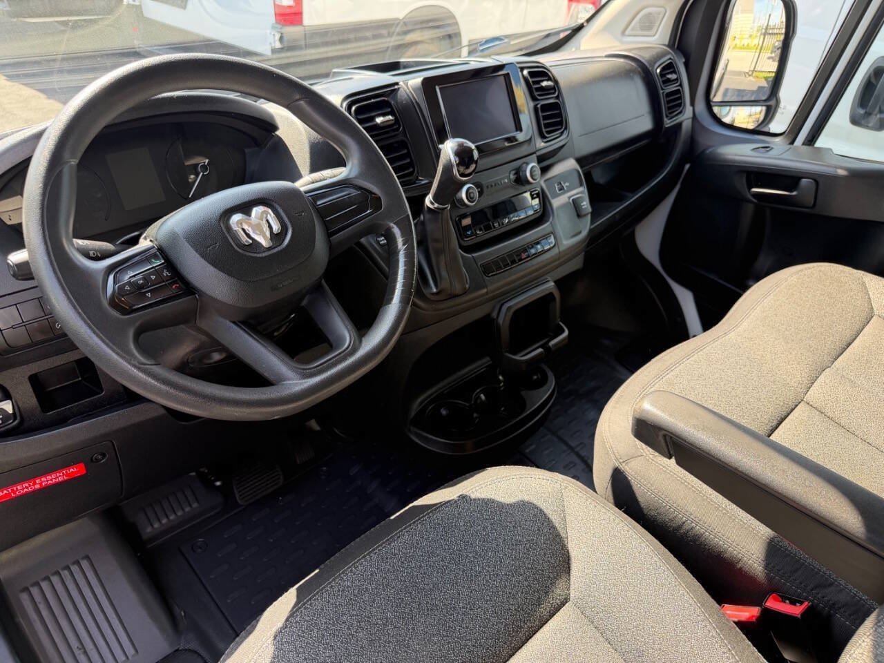 Used 2023 RAM ProMaster 3500 FWD image 18