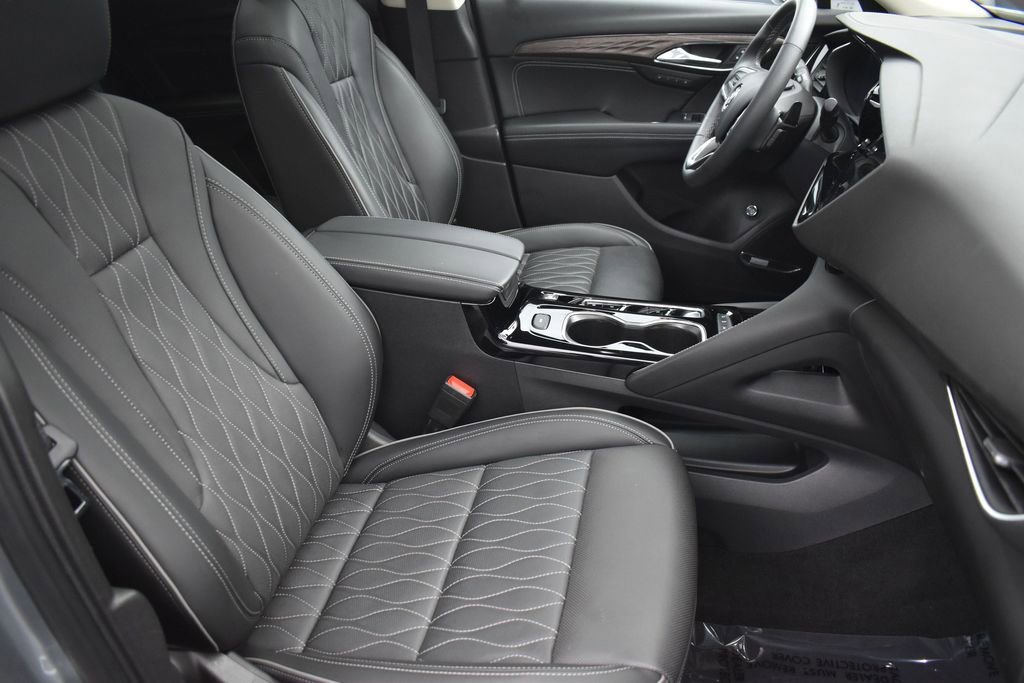 Used 2023 Buick Envision Avenir AWD/4WD image 36