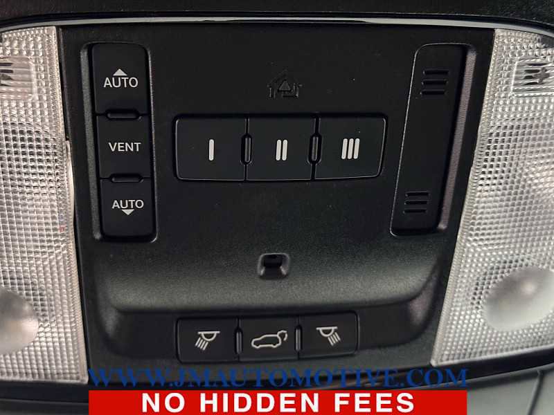 Used 2021 Dodge Durango GT AWD/4WD image 43