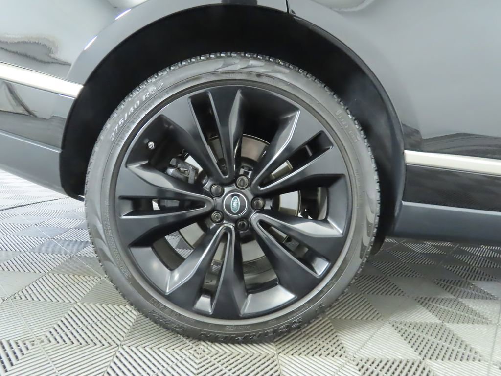 Certified 2021 Land Rover Range Rover Autobiography Fifty Edition image 33