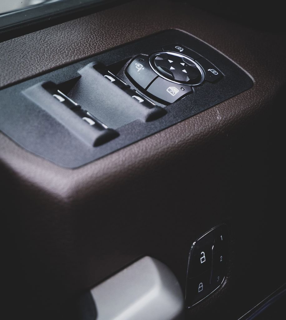 Used 2017 Ford F150 King Ranch w/ Equipment Group 601A Luxury image 23