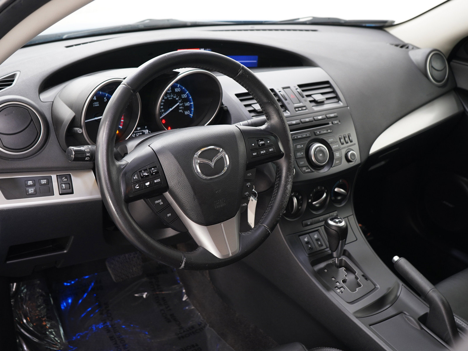Used 2012 MAZDA MAZDA3 i Grand Touring w/ Tech Pkg FWD image 22