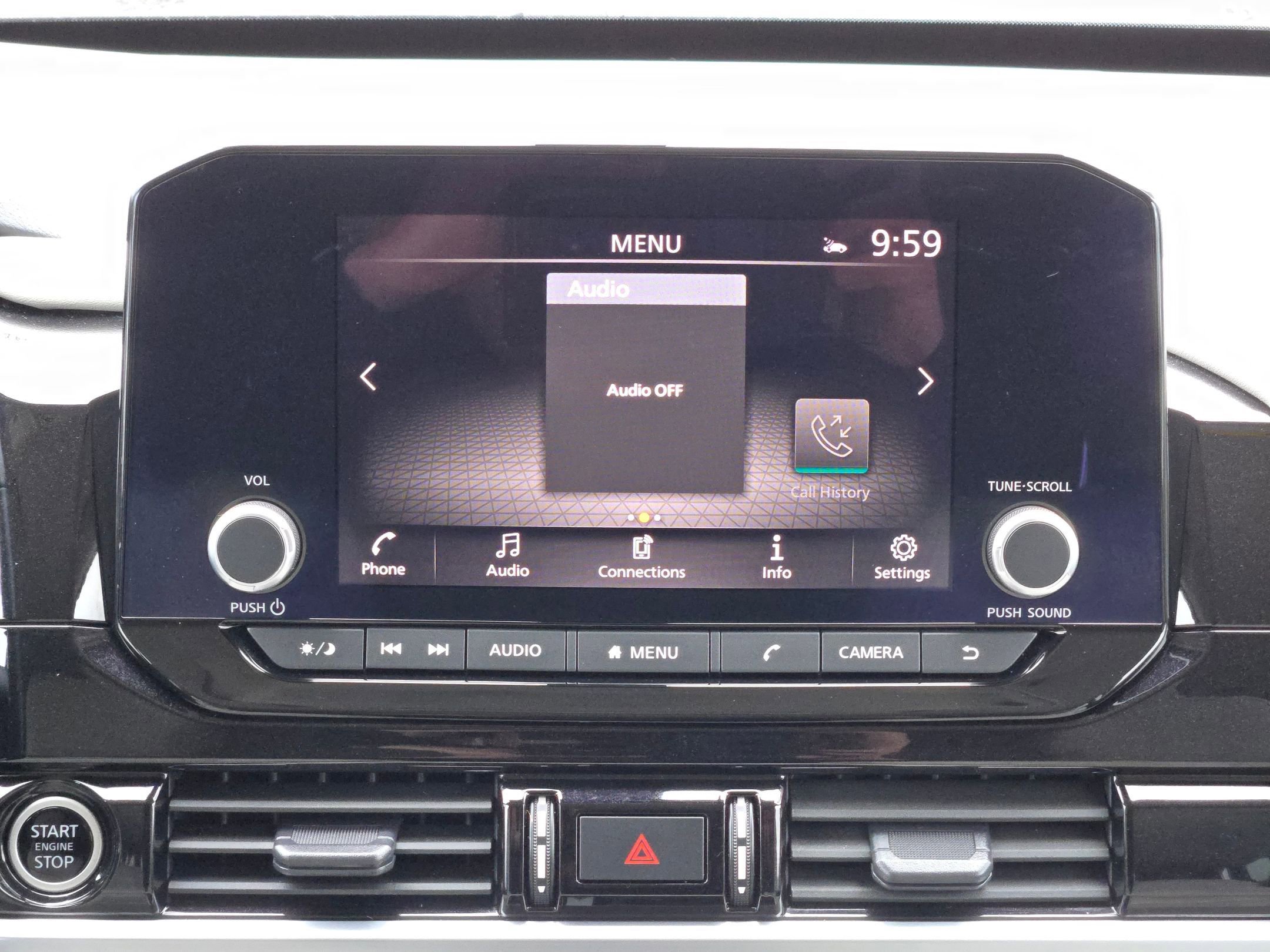 Used 2023 Nissan Pathfinder SV image 16