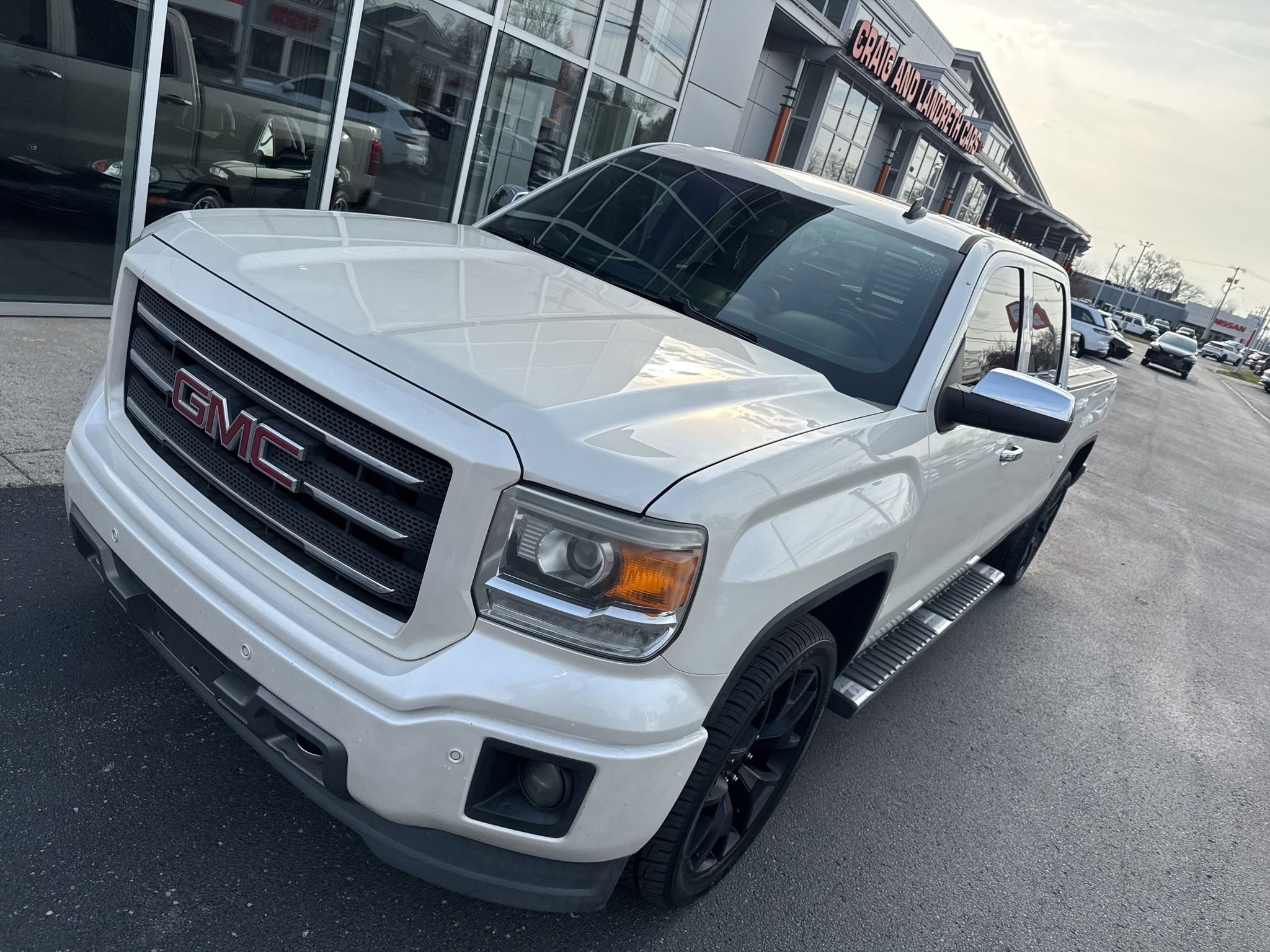 Used 2014 GMC Sierra 1500 SLT AWD/4WD image 15