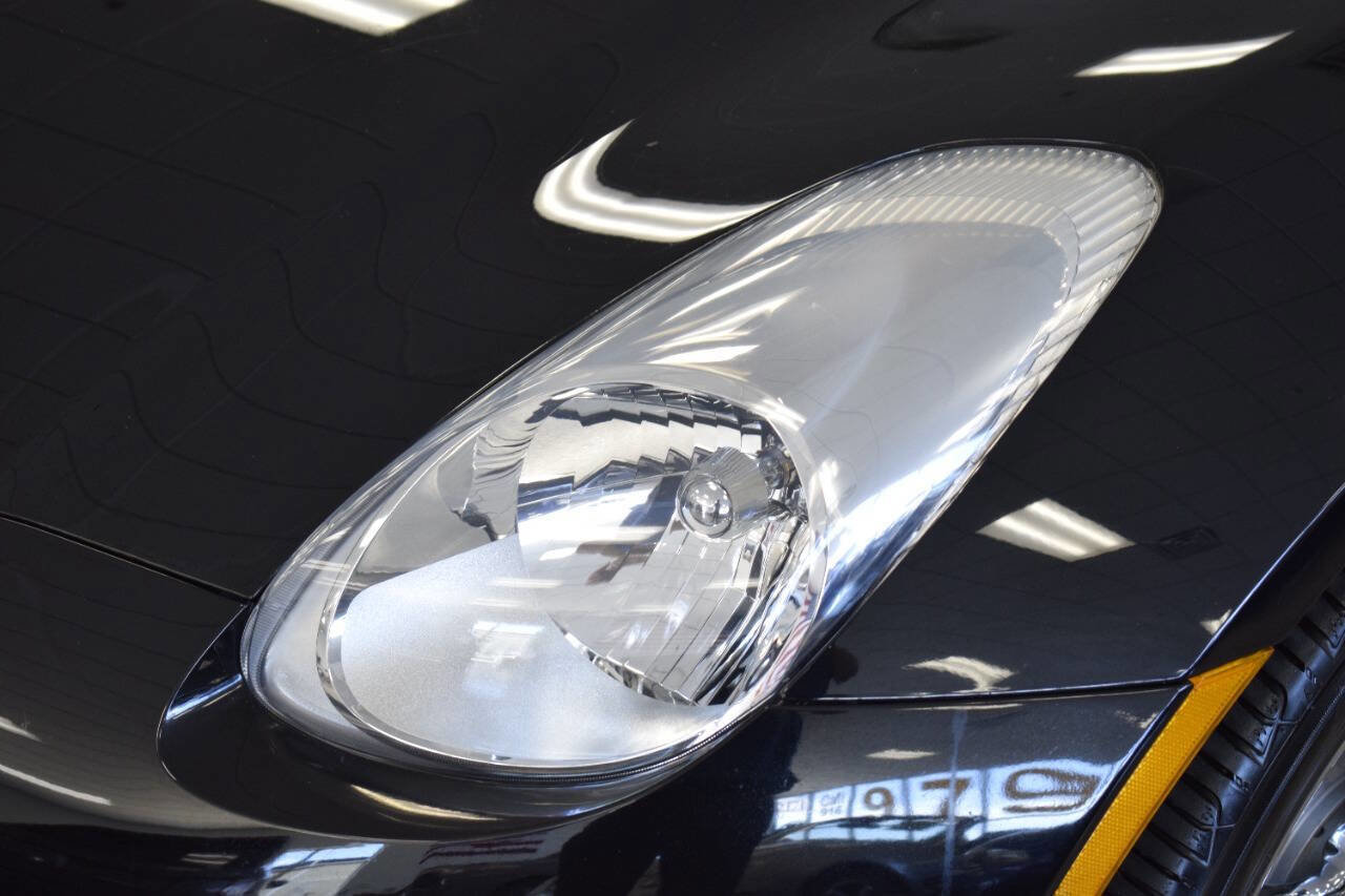 Used 2007 Pontiac Solstice Base 2dr Convertible w/ Premium Package image 11