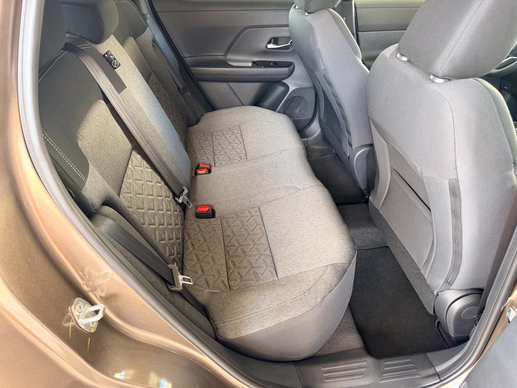 Used 2026 Nissan Kicks SV w/ Cold Weather Package FWD image 33