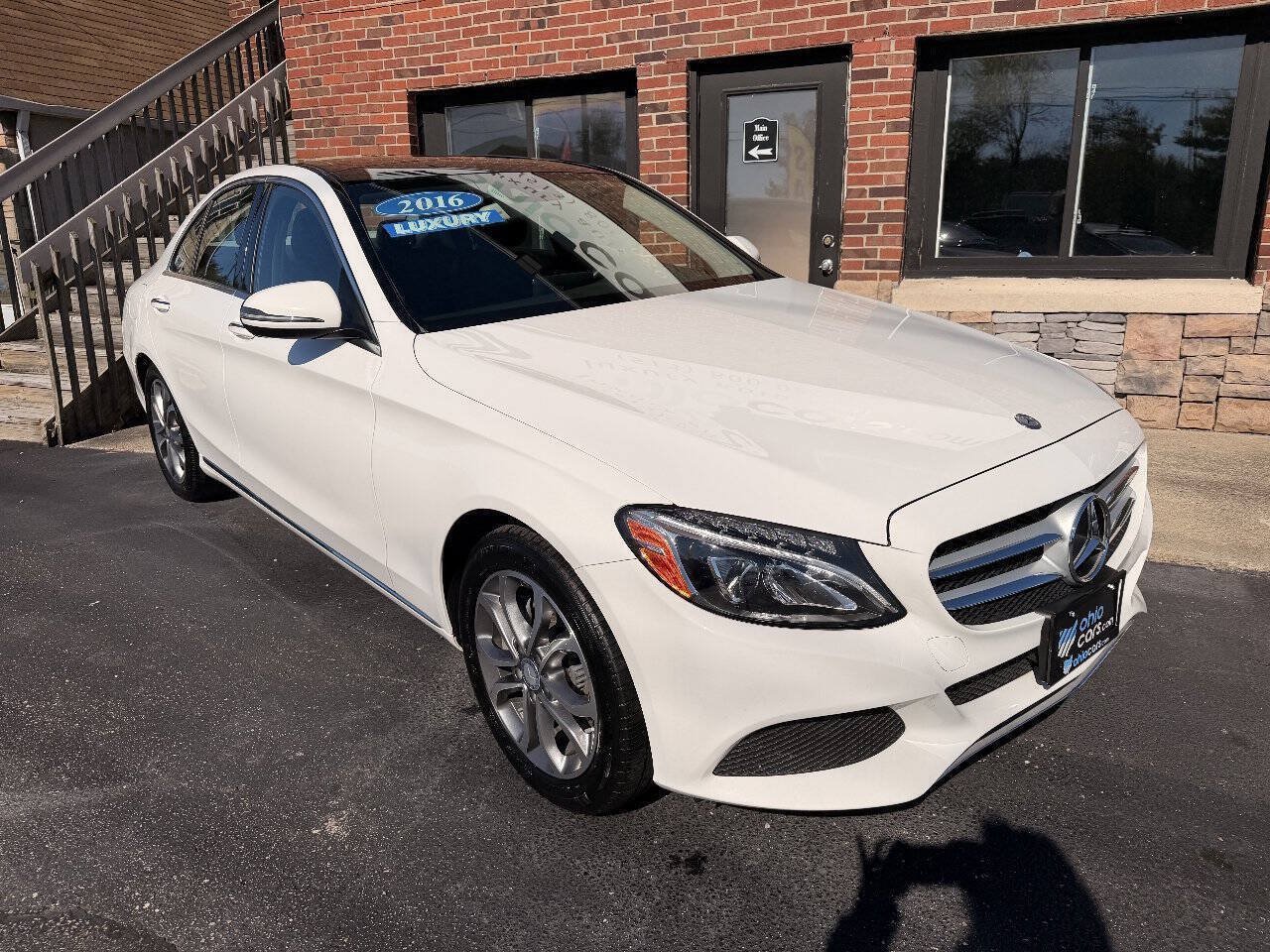 Used 2016 Mercedes-Benz C 300 4MATIC Sedan image 2