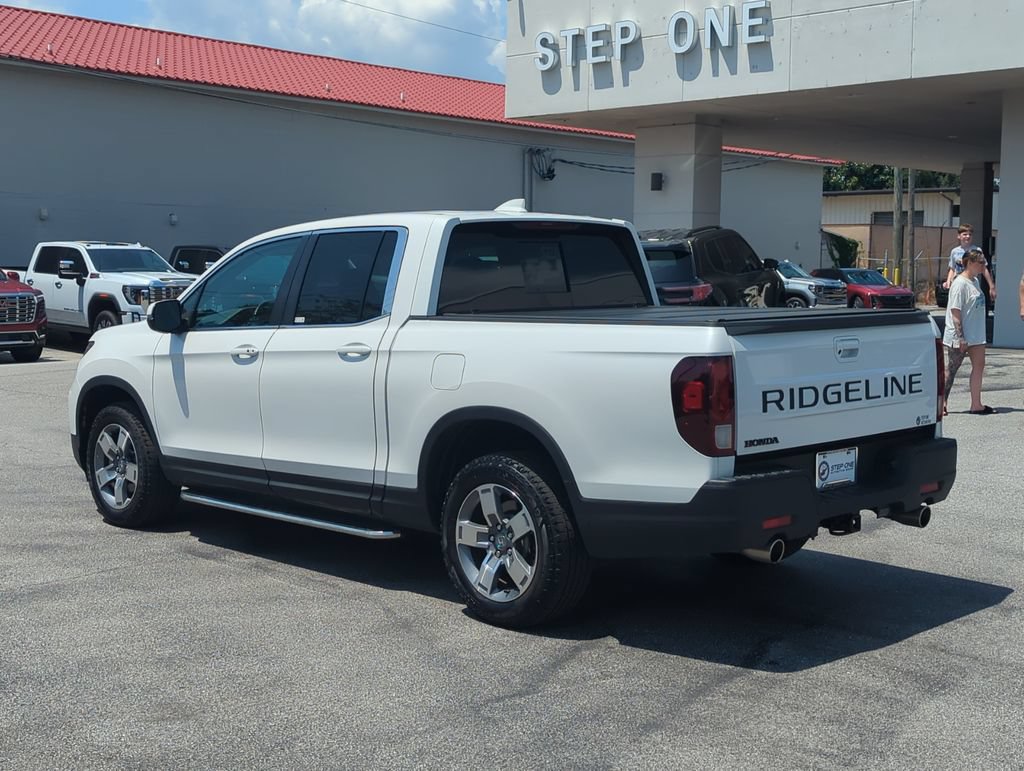 Used 2025 Honda Ridgeline RTL image 4