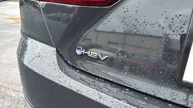 Used 2025 Toyota Camry LE image 34