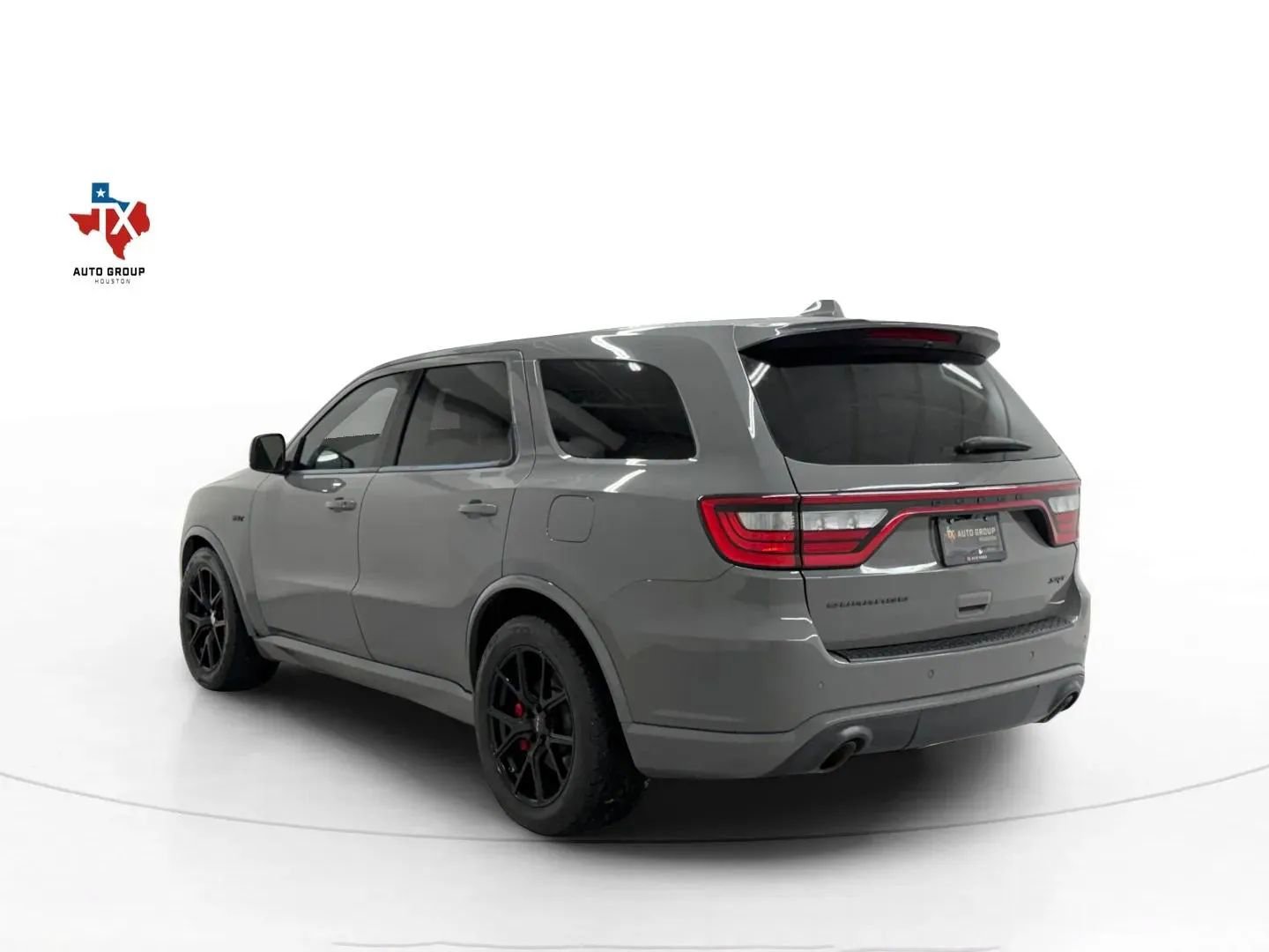 Used 2022 Dodge Durango SRT w/ Premium Interior Group AWD/4WD image 4
