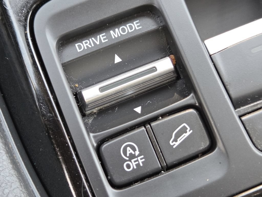Certified 2023 Honda Pilot Touring image 8