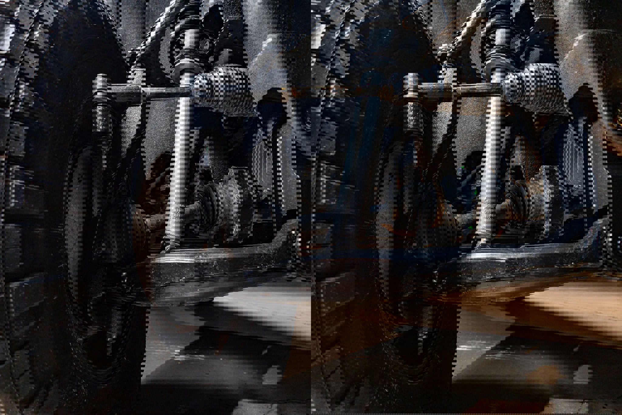 Used 2018 Chevrolet Silverado 1500 LTZ Z71 w/ LTZ Plus Package image 13