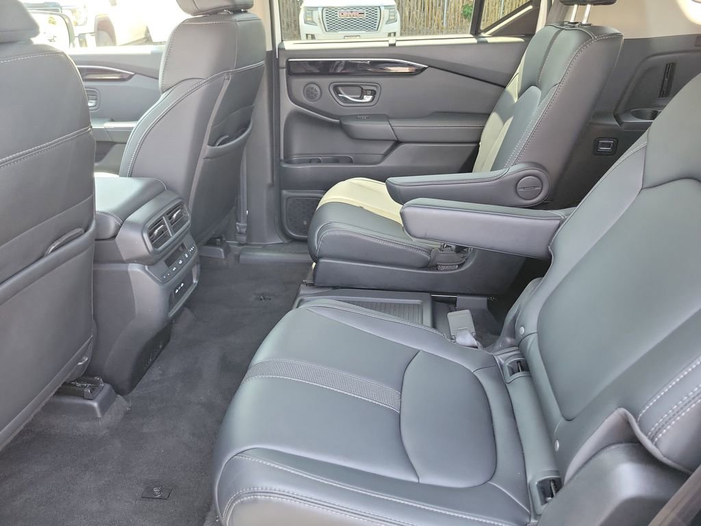 Certified 2024 Honda Pilot EX-L image 12